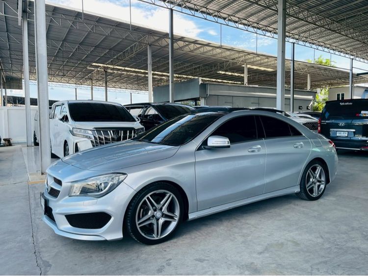 Mercedes-Benz CLA-Class 2016 CLA250 AMG Sedan เบนซิน ไม่ติดแก๊ส เกียร์อัตโนมัติ บรอนซ์เงิน รูปที่ 3