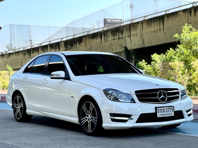 Mercedes-Benz C-Class 2014 C200 Sedan เบนซิน ไม่ติดแก๊ส เกียร์อัตโนมัติ ขาว รูปที่ 3