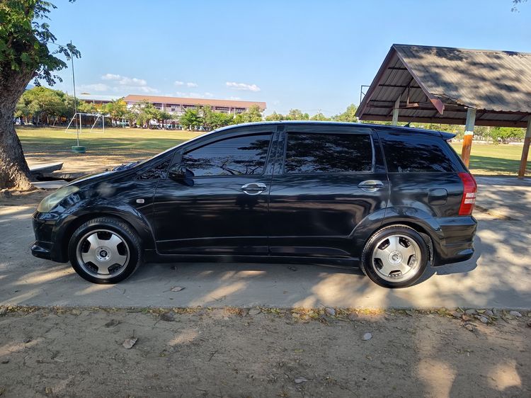 Toyota Wish 2005 2.0 Q Limited Utility-car เบนซิน LPG เกียร์อัตโนมัติ ดำ รูปที่ 2