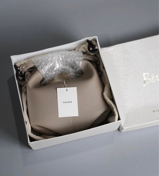 กระเป๋า Polene รุ่น Beri สี Taupe รูปที่ 2