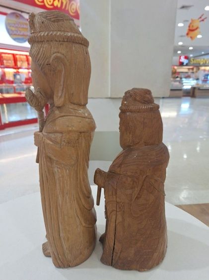 รูปแกะสลักเจ้าแม่กวนอิม2องค์ รูปที่ 3