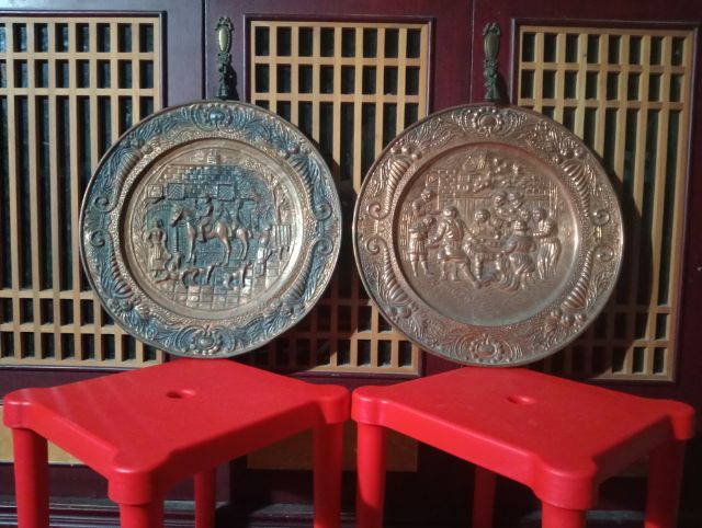 งานแผนโชว์ขนาดใหญ่เนื้อทองเเดงลายนูนเก่าโบราณงานยุโรป รูปที่ 10