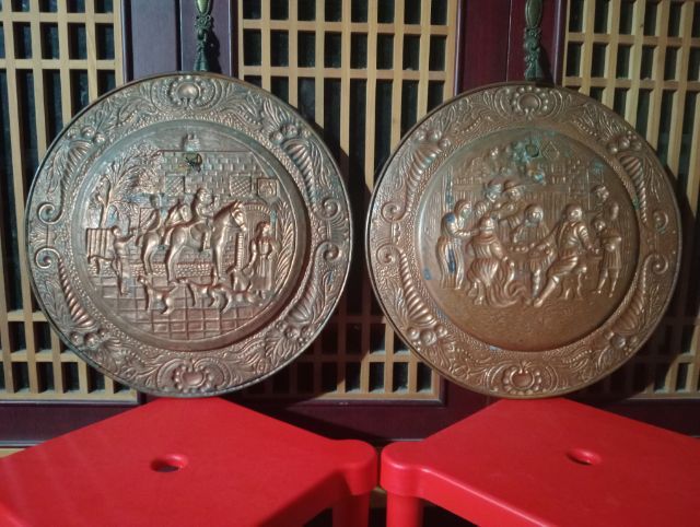 งานแผนโชว์ขนาดใหญ่เนื้อทองเเดงลายนูนเก่าโบราณงานยุโรป รูปที่ 8