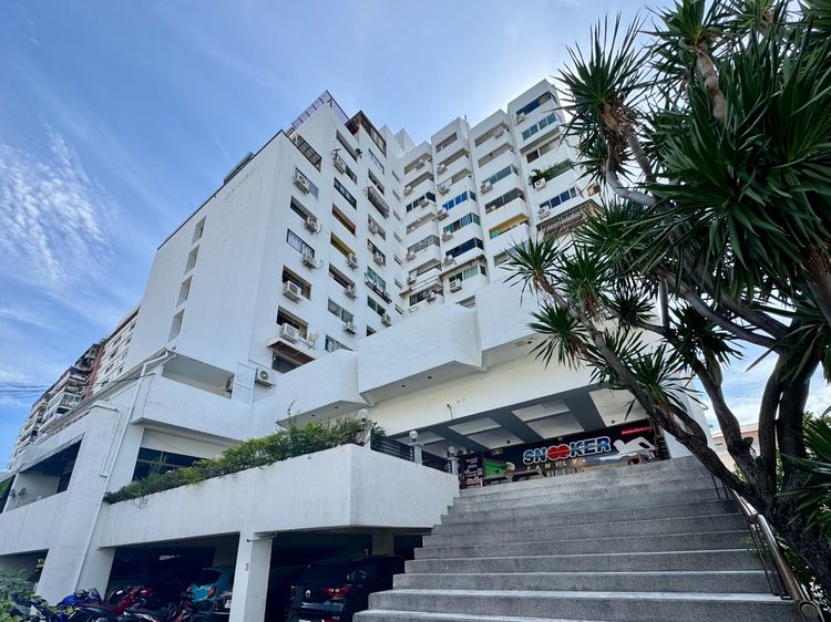 ไม่อนุญาต มีบางส่วน ขายด่วนคอนโดสตูดิโอ 2 ห้อง Family Condominium  (แฟมมิลี่ คอนโดมิเนียม) ทำเลดี ใกล้ธนาคารออมสิน สาขาใหญ่ รูปที่ 3