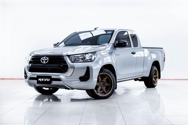 Toyota Hilux Revo 2023 Smart Cab 2.4 Entry Z Edition Pickup ดีเซล ไม่ติดแก๊ส เกียร์ธรรมดา เทา รูปที่ 4