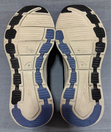 Skechers Slip on Size42.5 ส่งฟรี รูปที่ 5