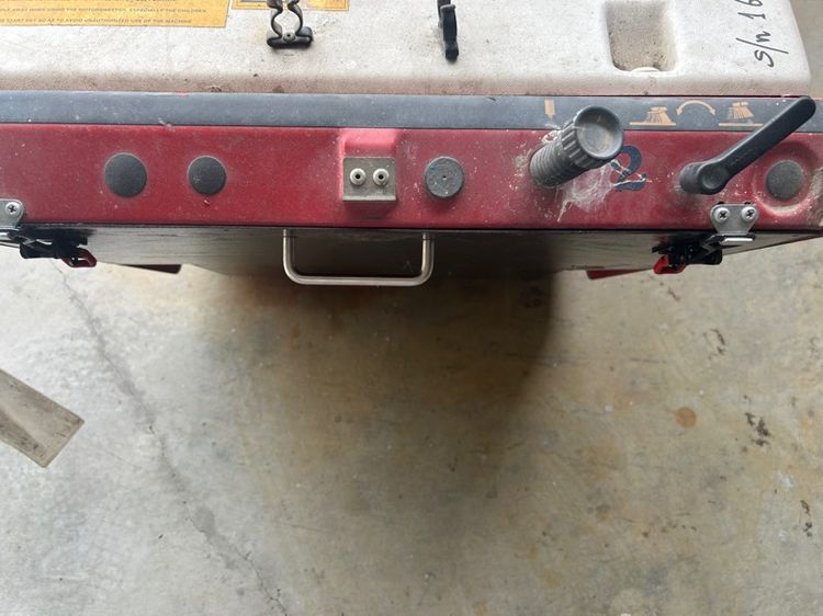 รถดูดฝุ่นแบบเดินตาม เครื่องยนต์เบนซิน รูปที่ 6