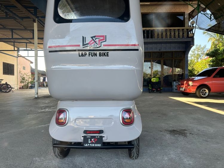 รถไฟฟ้าสามล้อ รูปที่ 2