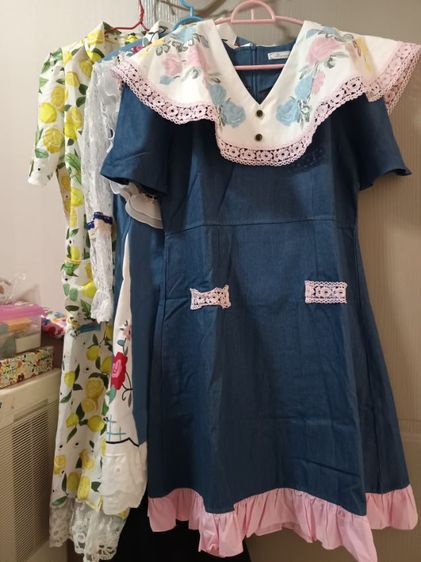 ชุดเดรสมือ1สวยทุกชุดขายถูกกดดูนะคะส่งฟรี