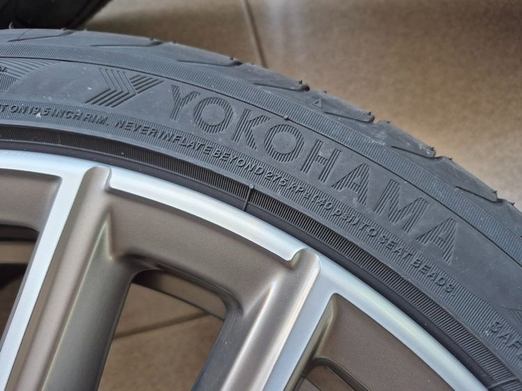 ล้อแม๊กแท้ถอดจากรถ Bmw สภาพใหม่แตะพื้นไม่ถึงพันโล ยางปี25 รูปที่ 5