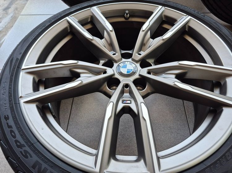 ล้อแม๊กแท้ถอดจากรถ Bmw สภาพใหม่แตะพื้นไม่ถึงพันโล ยางปี25 รูปที่ 9