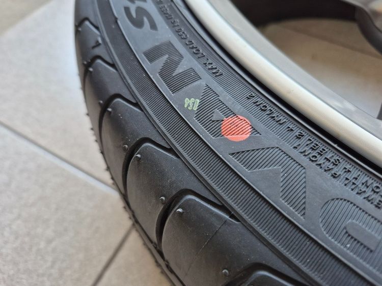 ล้อแม๊กแท้ถอดจากรถ Bmw สภาพใหม่แตะพื้นไม่ถึงพันโล ยางปี25 รูปที่ 7