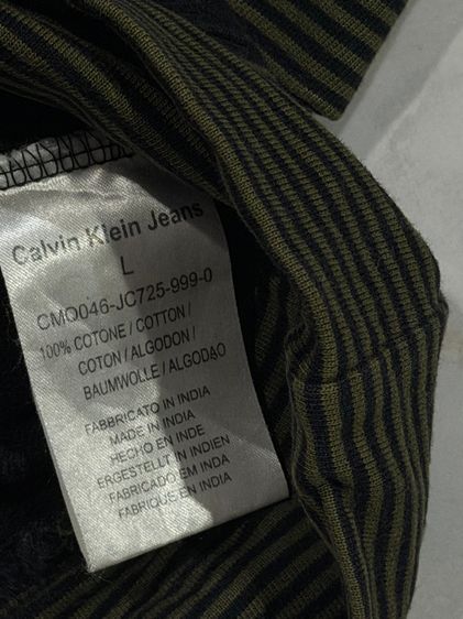 เสื้อแบรนด์ Calvin Klein รูปที่ 3