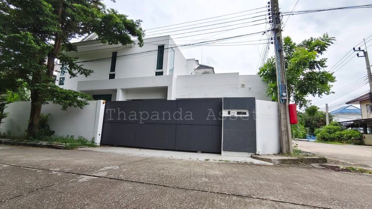 ให้เช่าสินบดีบางบัวทอง บ้านเดี่ยวตกแต่งหรูหรา   ✨ เช่าเพียง 37,000 บาท✨