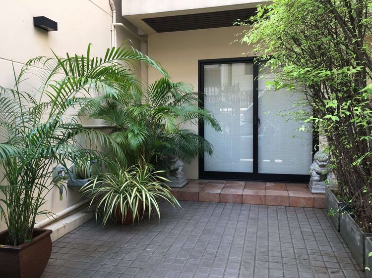 ให้เช่า ทาวน์เฮาส์ 3 ชั้น ใจกลางเมือง ทำเลดีมาก ใกล้ BTS พร้อมพงษ์ (Townhouse for Rent – Prime City Location near BTS Promprong) รูปที่ 3