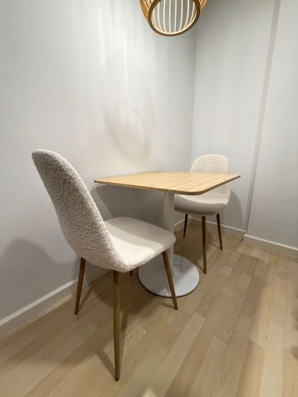 ชุดเซ็ทโต๊ะอาหาร สไตล์มินิมอล รูปที่ 2