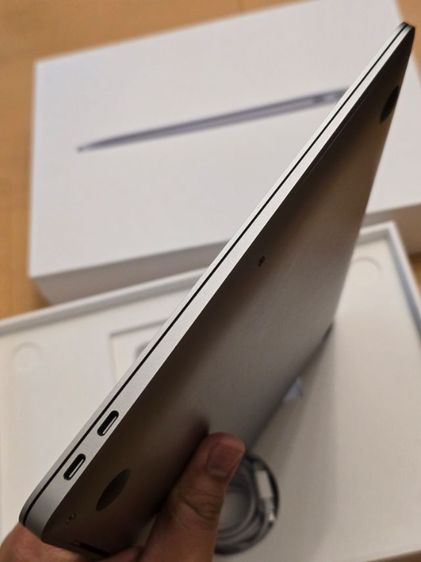 Macbook air 13 m1 ram8 ssd 256
เครื่องสภาพสวยไร้รอยครบกล่อง
รอบชาจ 26 รอบ  รูปที่ 6