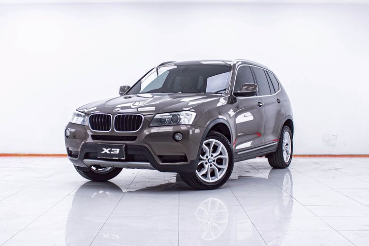 รถ BMW X3 2.0 xDrive20d Highline 4WD สี น้ำตาล