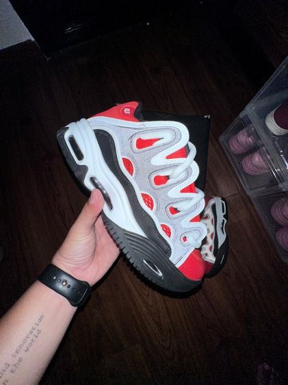 ขาย Osiris D3 มือ 1 size 41แต่เหมาะกับ40.5 Eur 3,000 ฟรีส่ง นัดรับได้ ลาดพร้าว รูปที่ 2