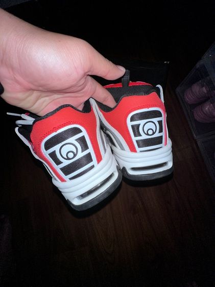 ขาย Osiris D3 มือ 1 size 41แต่เหมาะกับ40.5 Eur 3,000 ฟรีส่ง นัดรับได้ ลาดพร้าว รูปที่ 4