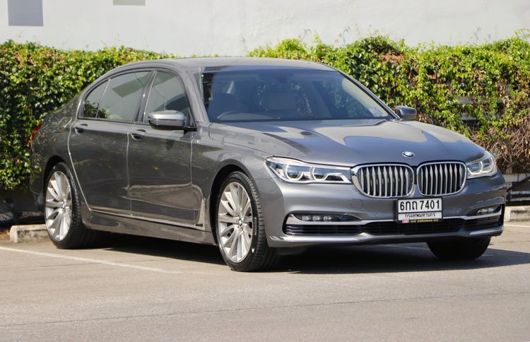BMW Series 7 2017 740Li Sedan เบนซิน ไม่ติดแก๊ส เกียร์อัตโนมัติ เทา รูปที่ 3