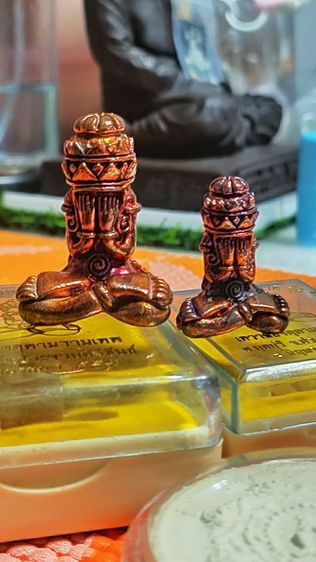 ปิดตาพังพระกาฬลอยองค์