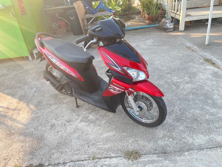 มอไซร์รุ่นฮอนด้าคลิก รูปที่ 2