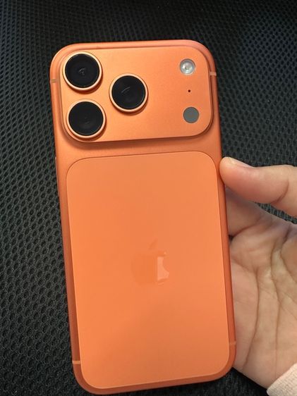 iphone 17pro256gb รูปที่ 3