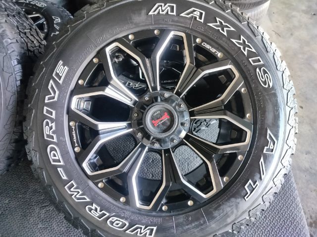 ล้อแม็ก lenso ลายดอกไม้ขอบ 18 พร้อมยาง at รูปที่ 10