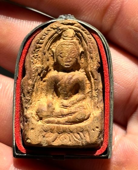 พระหลวงพ่อโหน่ง พระพิมพ์ซุ้มกอใหญ่ ปีกเกิน รูปที่ 6