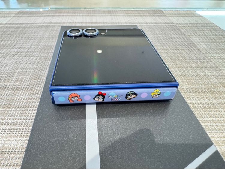 Samsung Z Flip7 ประกันศูนย์ ผ่อนได้ รูปที่ 7