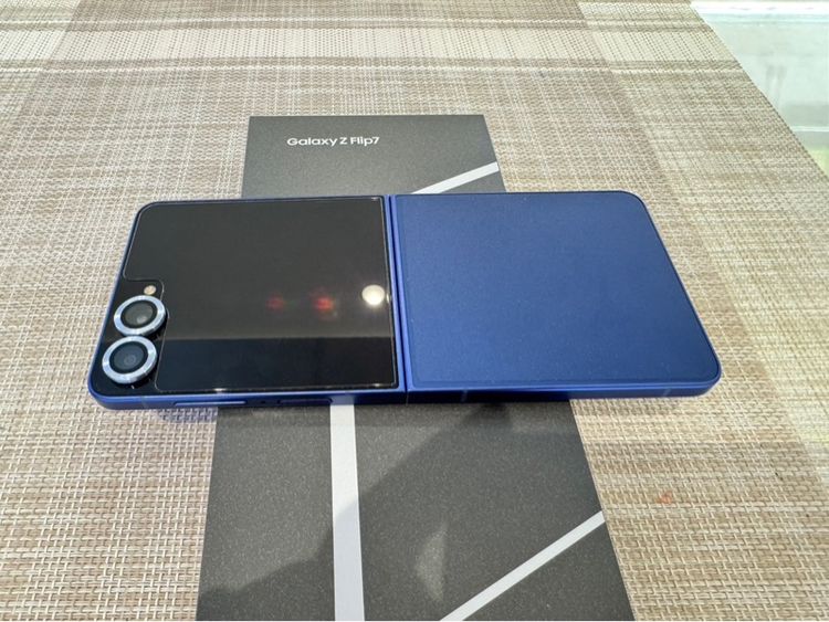 Samsung Z Flip7 ประกันศูนย์ ผ่อนได้ รูปที่ 3