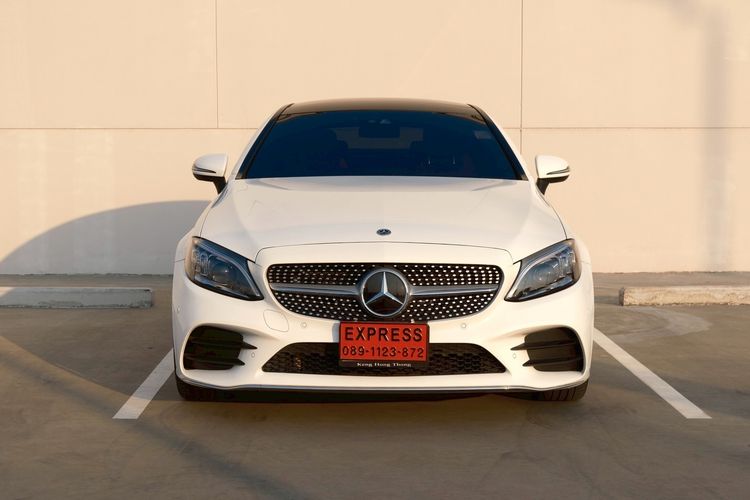Mercedes-Benz C-Class 2024 C200 Sedan เบนซิน ไม่ติดแก๊ส เกียร์อัตโนมัติ ขาว รูปที่ 2