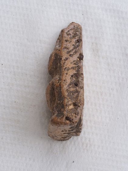 พระนางพญา 31106808 รูปที่ 4