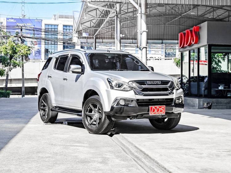 Isuzu MU-X 2019 1.9 Utility-car ดีเซล เกียร์ธรรมดา เทา รูปที่ 4