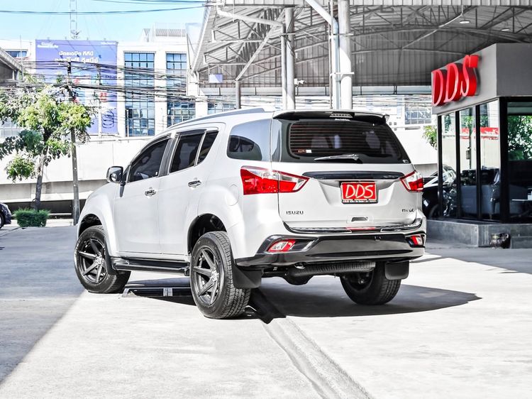 Isuzu MU-X 2019 1.9 Utility-car ดีเซล เกียร์ธรรมดา เทา รูปที่ 3