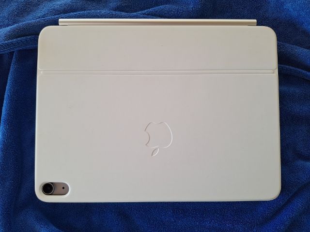 iPad Air 11" M3 และ Magic Keyboard รูปที่ 3
