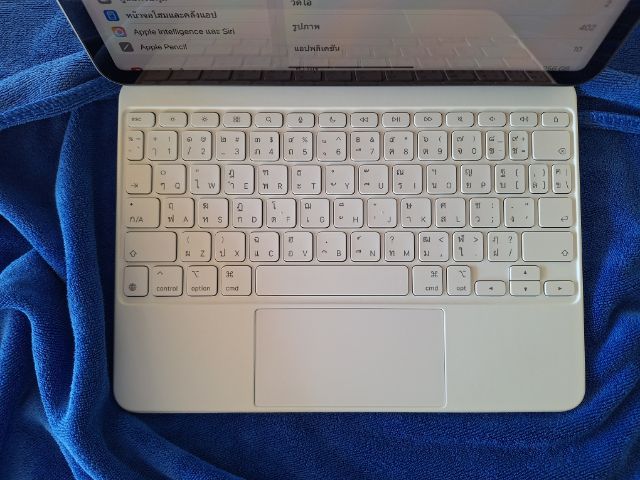 iPad Air 11" M3 และ Magic Keyboard รูปที่ 4