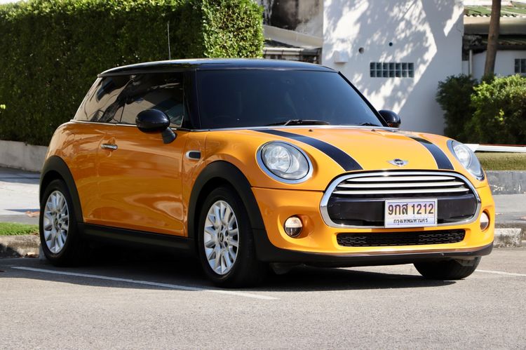 Mini COOPER 3 DOOR HATCH 2015 1.5 Sedan ดีเซล ไม่ติดแก๊ส เกียร์อัตโนมัติ เหลือง รูปที่ 3