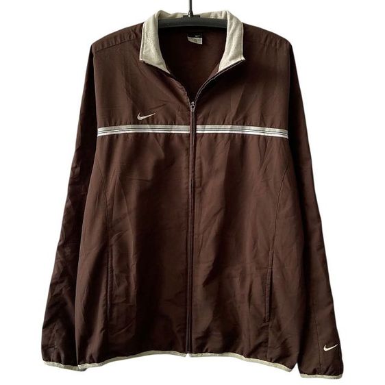 Nike เสื้อคลุม รูปที่ 7