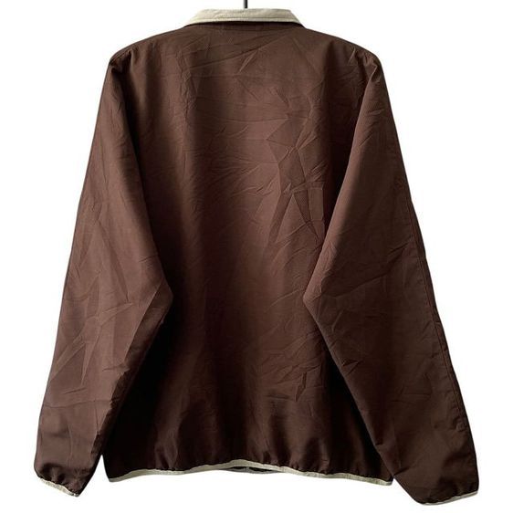 Nike เสื้อคลุม รูปที่ 3