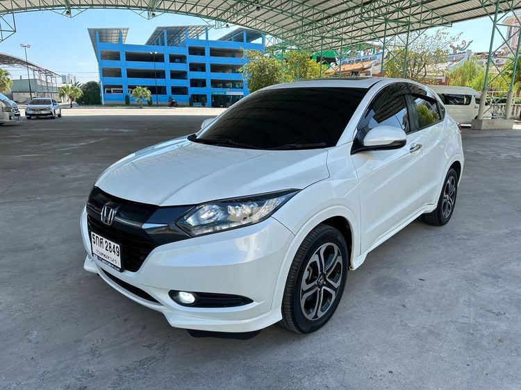 รถ Honda HR-V 1.8 EL สี ขาว