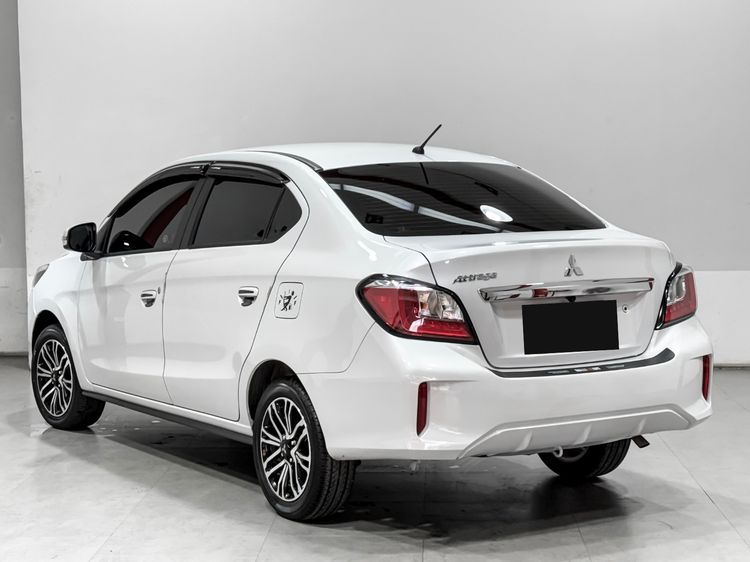 Mitsubishi Attrage 2024 1.2 Smart Sedan เบนซิน เกียร์อัตโนมัติ ขาว รูปที่ 4