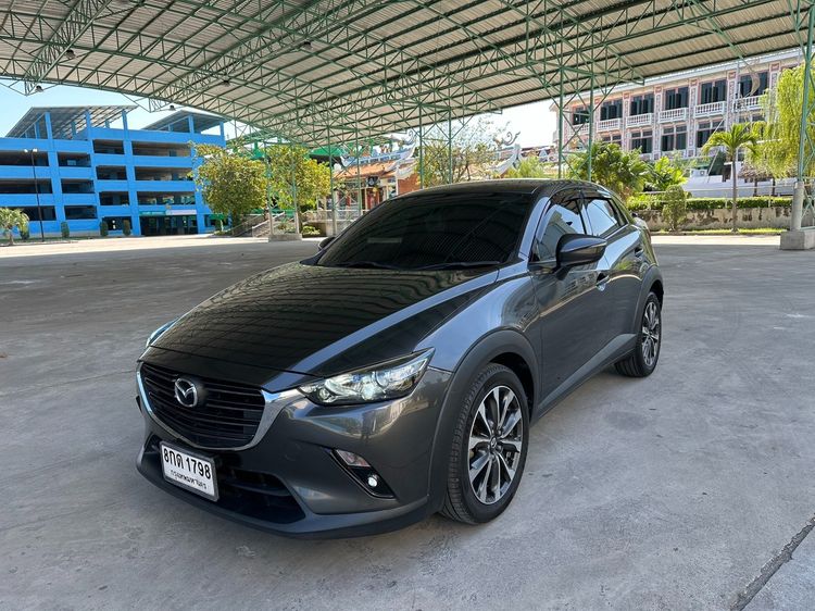 รถ Mazda CX-3 2.0 S สี น้ำตาล