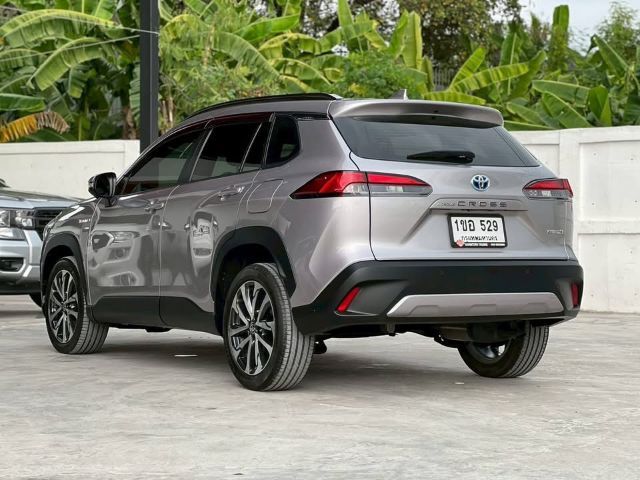 Toyota Corolla Cross 2021 1.8 Hybrid Premium Safety ไฮบริด เกียร์อัตโนมัติ เทา รูปที่ 2