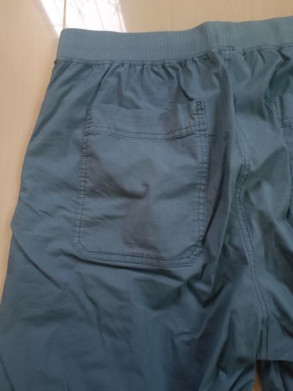 UNIQLO กางเกงขายาว ผ้ายืด สีกรม 67 Blue ไซส์ L เอว 84-92 ซม.(เอวใส่ได้ตั้งแต่ 32-36 นิ้ว) รูปที่ 5