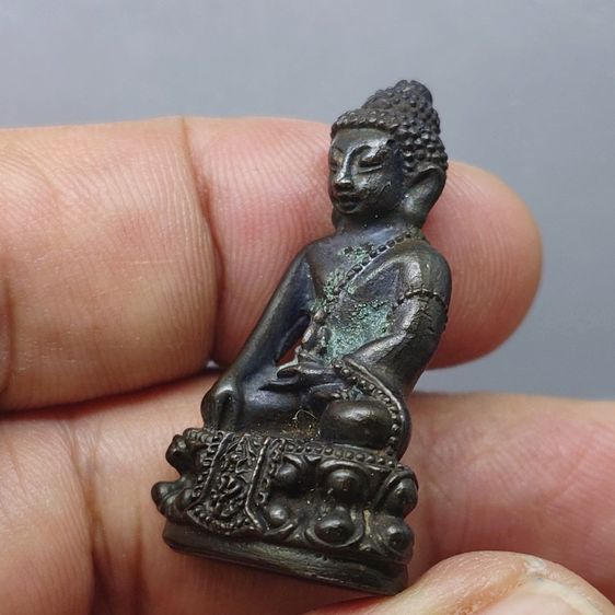 พระกริ่งคุ้มเกล้า (กริ่งศิรากาศ หน้าจีน ก้นถ้วย) เนื้อนวะโลหะ หายาก พ.ศ.2524 หายาก รูปที่ 4