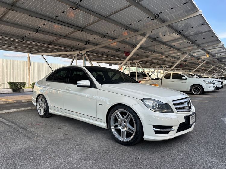 Mercedes-Benz C-Class 2012 C180 AMG Sedan เบนซิน ไม่ติดแก๊ส เกียร์อัตโนมัติ ขาว รูปที่ 2