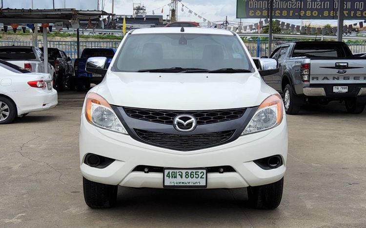 Mazda BT-50 Pro 2015 2.2 Hi-Racer Pickup ดีเซล ไม่ติดแก๊ส เกียร์ธรรมดา ขาว รูปที่ 2