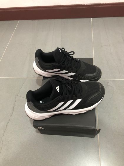 รองเท้า